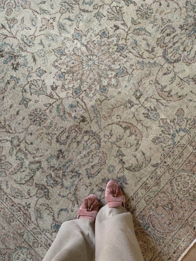 No. 0257 Gorgeous neutral Vintage Turkish Anatolian rug with subtle peach border and delicate floral design Saffron Bloom Interiors 